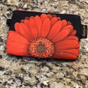 Coyne’s & Company change purse   In good condition
